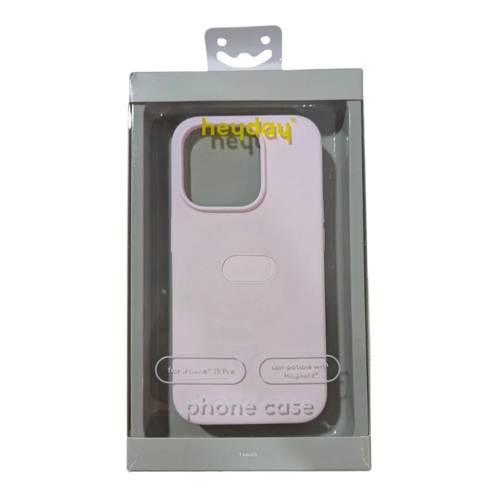 M8. Heyday Silicone‎ MagSafe Case For Apple iPhone 15 Pro - Soft Pink